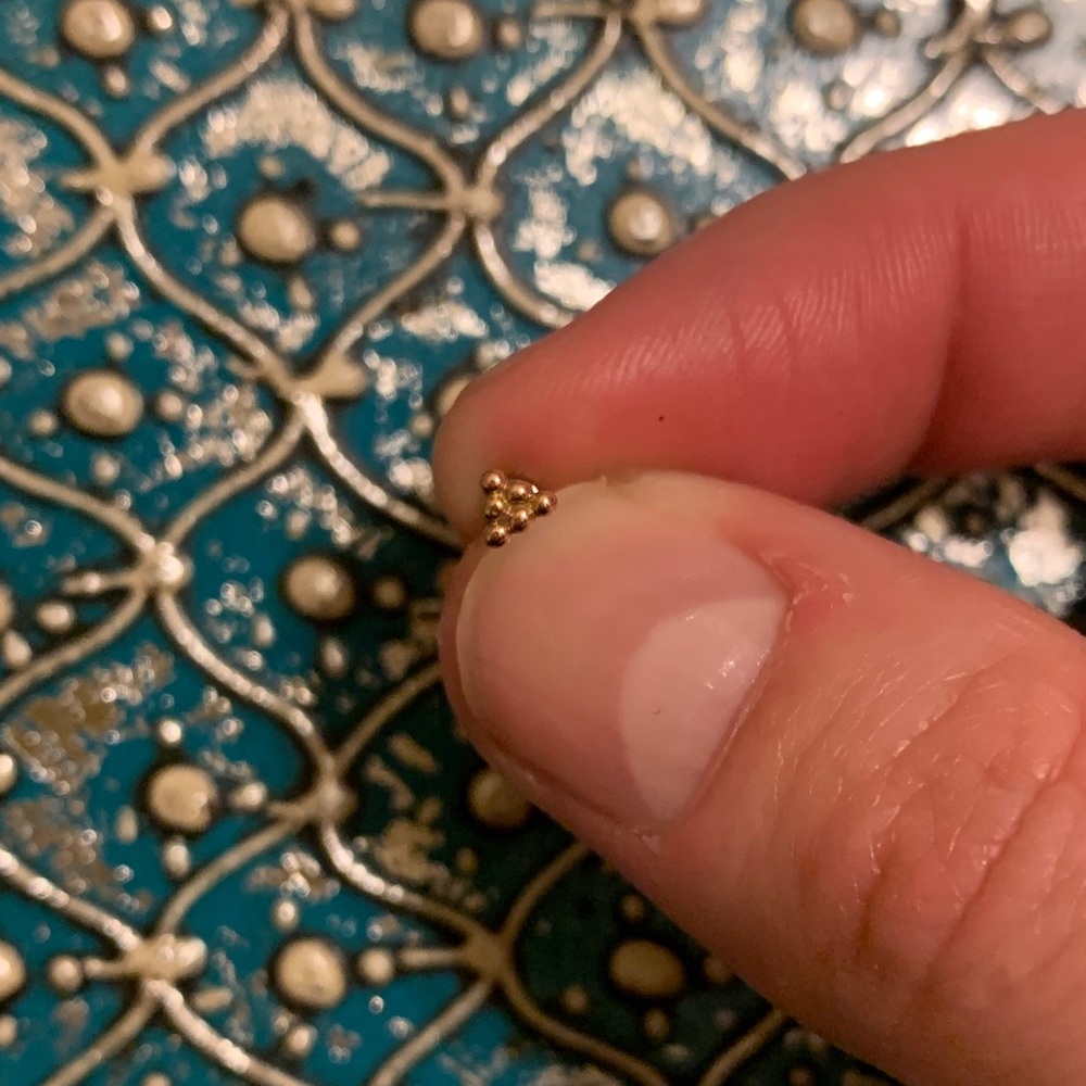 BVLA rose gold bead cluster earring
